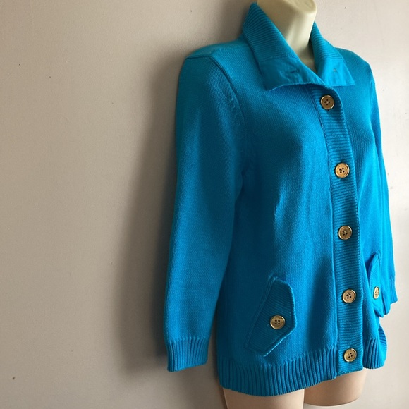 Ralph Lauren button up sweater size medium. - Picture 2 of 8